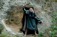 Jak to angielska arystokracja zatrudniała pustelników do ozdoby swoich ogrodów