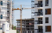 Wicemarszałek Sejmu o podatku katastralnym. "Łupienie ludzi". Sprawdziliśmy, ile