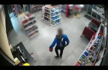 Chorzów: napad na stacji paliw. Rabusiowi wypadła b--ń z ręki...