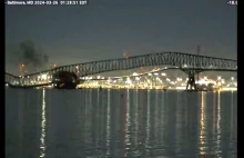 Zawalił się most w Baltimore. W konstrukcję uderzył statek (wideo)