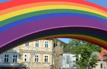 Inicjatywa przeciwko osobom LGBT. Lista nazwisk wystawiona w... kościele