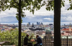 Ceny mieszkań w Warszawie są wysokie? Praga i Bratysława są jeszcze droższe