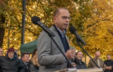 Poseł KO Michał Szczerba wziął udział w proizraelskiej manifestacji