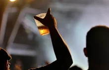 Metalowcy lubią alkohol - tak wynika z badań naukowców