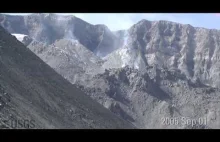 Niesamowity widok wzrostu starowulkanu Mount St. Helens