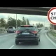 Kierowca Audi uczulony na Tesle na buspasie