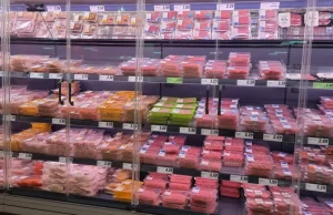 Przebadano mięso drobiowe z Lidla. A tam: salmonella, E. coli i inne bakterie...