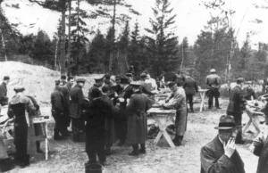 80 lat temu niemiecka machina propagandowa ujawniła sowiecką zbrodnię w Katyniu.