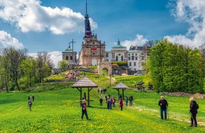 Państwowo-kościelny pakt na Łysej Górze. Klasztor dostał trzy działki za grosze