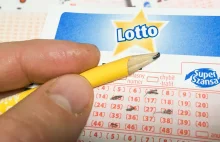 Łatwiej trafić "czwórkę" w Lotto niż zapłacić kaucję za butelkę