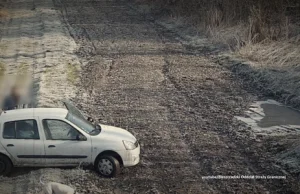 Nie wpuszczono go do Ukrainy. Porzucił auto, wziął psa i przeszedł granicę