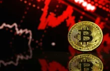 Kurs bitcoina spada po tajemniczych przelewach z upadłej giełdy kryptowalut