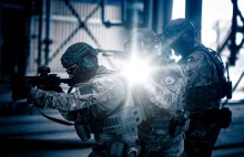 Policja w siedzibie Cinkciarz.pl, firma wini francuski bank i grozi pozwem