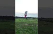 lądowanie na skrzydle ITV Piper