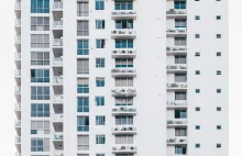 Mniej paniki, więcej ofert nowa rzeczywistość na polskim rynku mieszkaniowym