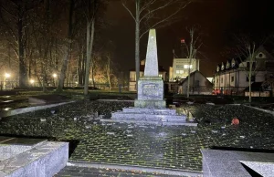 Zarzuty za zniszczenie cmentarza radzieckiego w Kartuzach