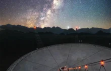 Astronomowie rzucają nowe światło na powstawanie tajemniczych FRB