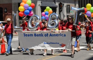 Największe amerykańskie banki finansują grupy anty-LGBTIQ
