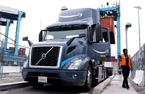 Amazon wprowadzi do Kalifornii 50 ciężkich elektrycznych ciężarówek