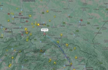 Samolot lecący do Krakowa nadał sygnał alarmowy. To kod 7700