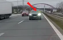 "Długie to za mało". Kierowca bmw nagrany na A4 poganiał laserem.