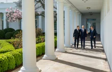 Siemieniuk: Wizyta premiera i prezydenta w USA, czyli zakup soli do oka Putina