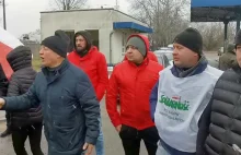 Protest rolników w Łowiczu. Rolnicy nie zgodzili się, aby wyjeżdżać na drogi po
