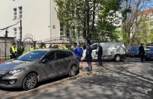 Państwo polskie przejmuje szkolne budynki przy ambasadzie Rosji