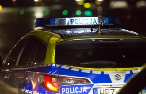 Warszawa. Zderzenie radiowozu z fiatem na Targówku. Policjant został pouczony.