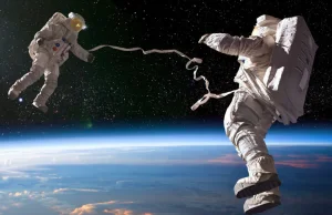 Astronautki zgubiły na orbicie torbę z narzędziami