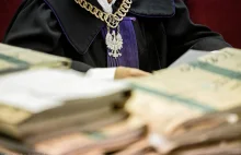 Wysoki rangą policjant przekazywał tajne informacje rosyjskiej spółce