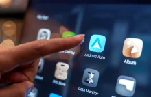 Bezprzewodowe Android Auto w samochodzie, który go nie obsługuje? Oto jak to zro