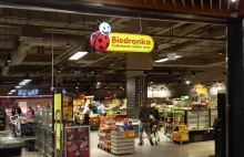 Afera cenowa w Biedronce. Zarzuty dla sieci i menadżerów