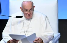 Abp Aguer: Papież nie przestaje wyrządzać krzywdy