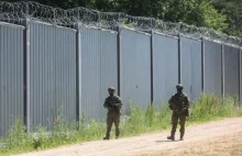 Ataki na polską straż graniczną. Uszkodzono wiele pojazdów