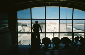 Fala zwolnień u giganta. 4 tys. osób straci pracę przez AI i automatyzację