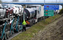 Protest polskich przewoźników na granicy. Zaskakujący ruch policji - RMF 24