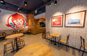 Wendys. Kultowa sieć fast food chce wkroczyć do Polski