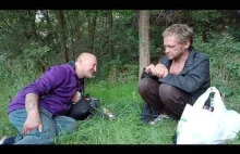 "Życie na krawędzi: opowieści dwóch bezdomnych"