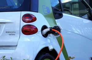 Volkswagen ma problem. Nie ma chętnych na elektryki - Money.pl