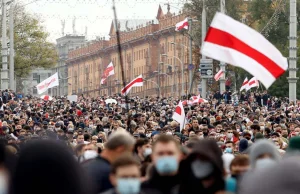Rząd ograniczył zasady masoweg wydawania wiz Białorusionom wprowadzone przez PiS