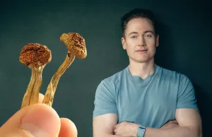 Biohaker Bryan Johnson raz w miesiącu zażywa 5g grzybów psylocybinowych