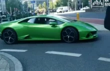 Rozbił Lamborghini w centrum Warszawy! Chciał się popisać