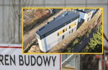 Dom jak paczkomat? Podwarszawski budynek zaskakuje kształtem