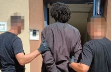 Policjanci z Bielan zatrzymali 24-letniego obywatela Nigerii