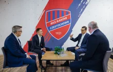 Vateusz da 40 baniek na stadion Rakowa Częstochowa