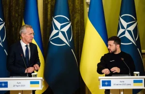 Zełenski zaproszony na szczyt NATO. "Czas zaprosić do Sojuszu Ukrainę"