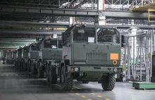 Jelcz nie wyrabia z dostawami. Są milionowe kary
