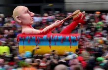 Kukła Putina we krwi. Mocny przekaz z Niemiec - WP Wiadomości
