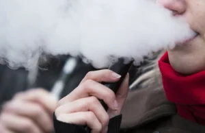 Całkowity zakaz sprzedaży e-papierosów? Resort zdrowia zapowiada zmiany